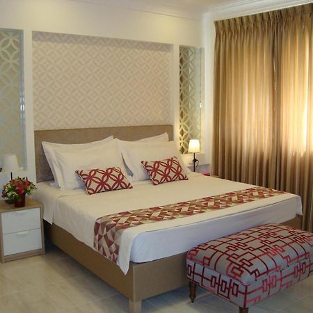 Gallery Hotel Амман Экстерьер фото