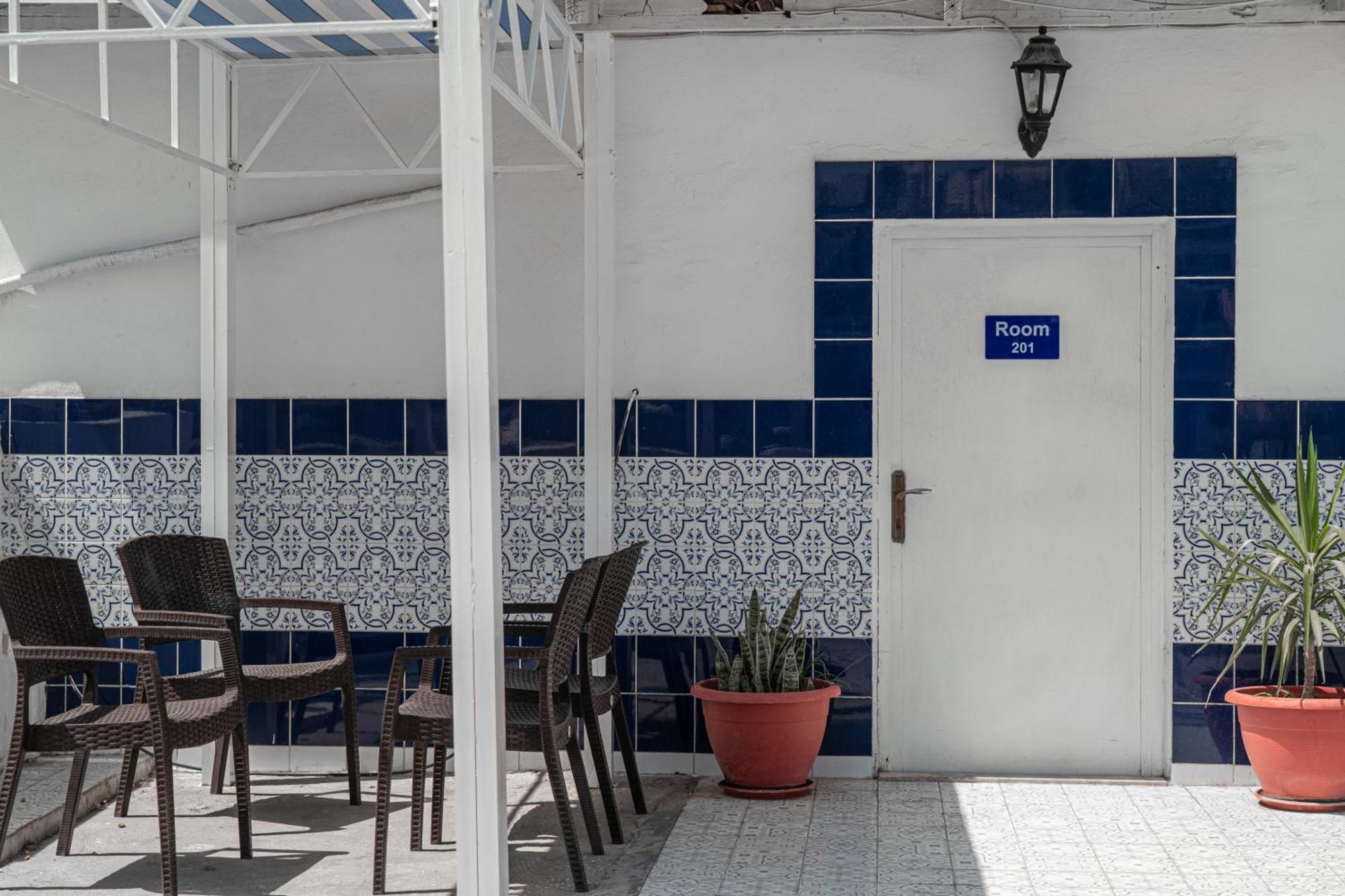 Gallery Hotel Амман Экстерьер фото